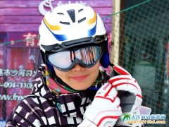2012年大连欢乐雪世界滑雪场最新图片